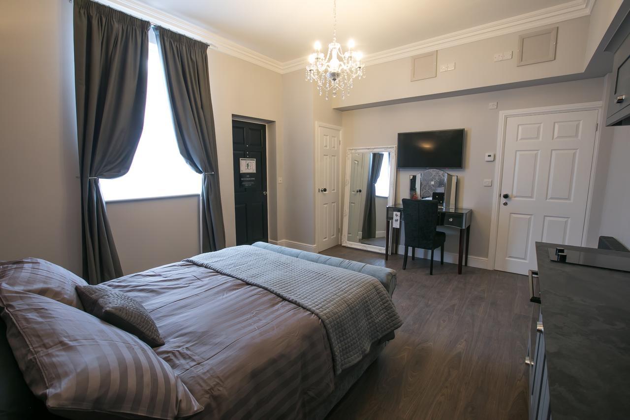 נורוויץ'' Apartments At Number 10 The Abbey מראה חיצוני תמונה