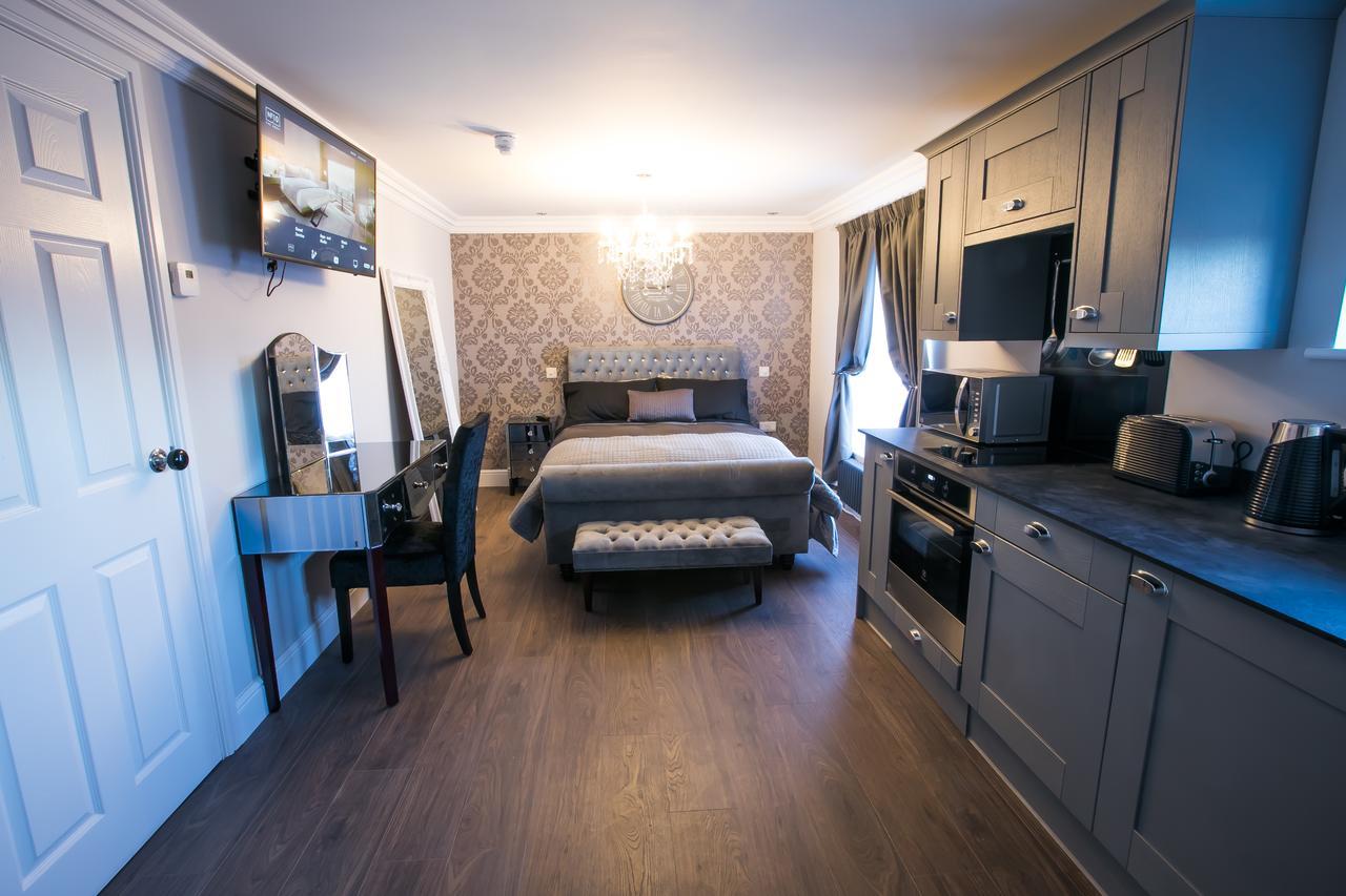נורוויץ'' Apartments At Number 10 The Abbey מראה חיצוני תמונה
