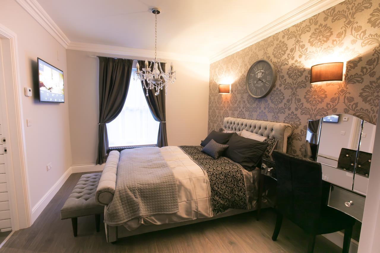 נורוויץ'' Apartments At Number 10 The Abbey מראה חיצוני תמונה