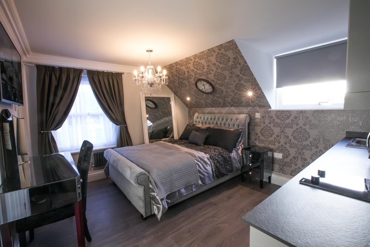 נורוויץ'' Apartments At Number 10 The Abbey מראה חיצוני תמונה