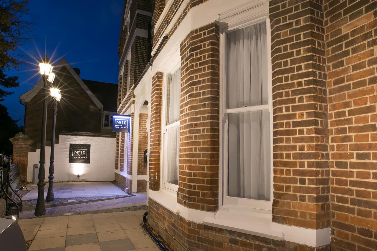 נורוויץ'' Apartments At Number 10 The Abbey מראה חיצוני תמונה